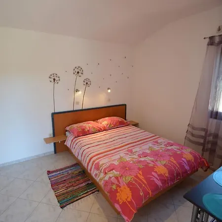 Apartment Goga Mali Losinj