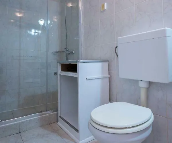 アパート Goga マリ・ロシニュ